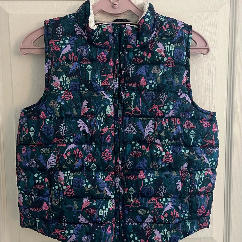 Girl’s Gymboree puffer vest, size 10-12